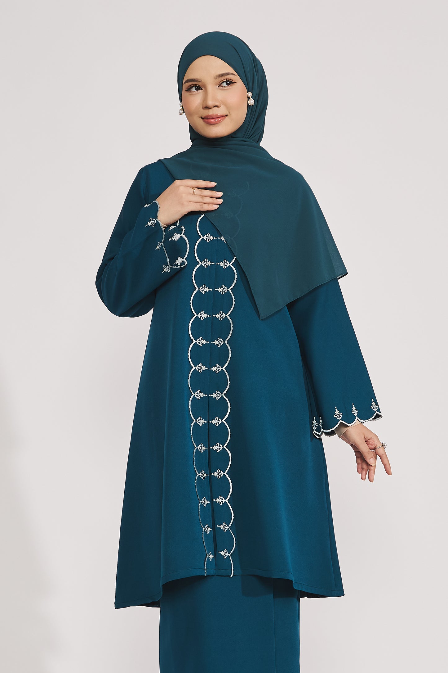Suri Lanaa Kebaya Longgar
